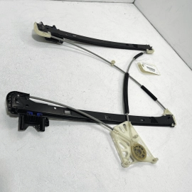 Front Left / Driver Side Door Window Regulator AUDI Q7 2017-2023 OEM