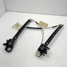 Front Left / Driver Side Door Window Regulator AUDI Q7 2017-2023 OEM
