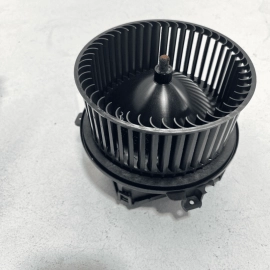 2017 - 2023 AUDI Q7 Q5 Q8 FRONT HVAC A/C HEATER BLOWER FAN MOTOR OEM