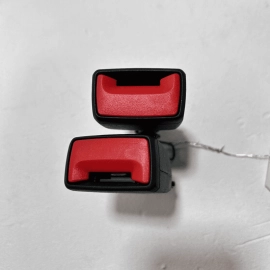 2017 - 2023 AUDI Q7 REAR THIRD ROW CENTER SIDE SEAT BELT SEATBELT BUCKLE OE
