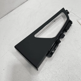 2017 - 2019 AUDI Q7 REAR RIGHT PASSENGER SIDE DOOR PANEL INSERT TRIM BEZEL 