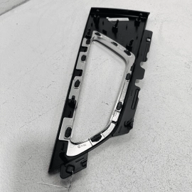 2017 - 2019 AUDI Q7 REAR RIGHT PASSENGER SIDE DOOR PANEL INSERT TRIM BEZEL 