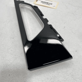 2017 - 2019 AUDI Q7 REAR RIGHT PASSENGER SIDE DOOR PANEL INSERT TRIM BEZEL 