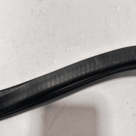 2017 - 2023 AUDI Q7 FRONT RIGHT OR LEFT SIDE DOOR BODY WEATHERSTRIP SEAL OE