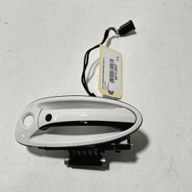 2010-2016 PORSCHE PANAMERA FRONT LEFT DOOR DOOR EXTERIOR HANDLE W/ KEYLESS 