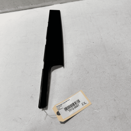 2022-2023 VOLKSWAGEN TAOS FRONT DRIVER DOOR WINDOW B PILLAR APPLIQUE MOLDIN