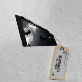 2022-2023 VOLKSWAGEN TAOS FRONT LEFT DRIVER DOOR WINDOW CORNER MOLDING COVE