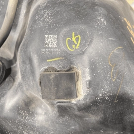 2018 - 2021 TOYOTA CAMRY FWD FUEL GAS TANK RESERVOIR OEM