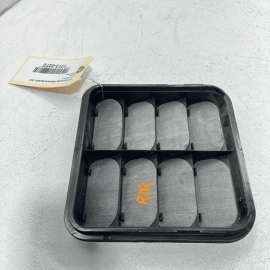 2017-23 AUDI Q7 REAR PASSENGER SIDE QUARTER PANEL PRESSURE AIR VENT GRILLE  2017-23 AUDI Q7 REAR PASSENGER SIDE QUARTER PANEL PRESSURE AIR VENT GRILLE