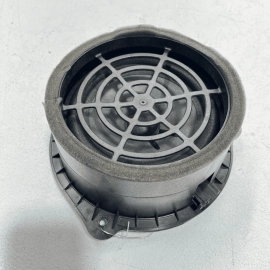 2017 - 2021 AUDI Q7 REAR LEFT OR RIGHT SIDE DOOR AUDIO SOUND SPEAKER BOSE O 2017 - 2021 AUDI Q7 REAR LEFT OR RIGHT SIDE DOOR AUDIO SOUND SPEAKER BOSE O