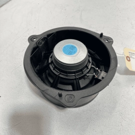 2017 - 2021 AUDI Q7 REAR LEFT OR RIGHT SIDE DOOR AUDIO SOUND SPEAKER BOSE O 2017 - 2021 AUDI Q7 REAR LEFT OR RIGHT SIDE DOOR AUDIO SOUND SPEAKER BOSE O