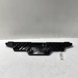 Rear Bumper Center Lower Support Bracket Retainer Plate AUDI Q7 2017-2023 O