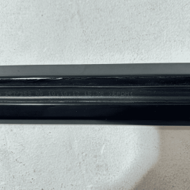 2014 PORSCHE PANAMERA S HYBRID FRONT RIGHT DOOR WINDOW BELT MOLDING OEM