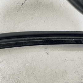 2010-11-12-13-14-15-2016 PORSCHE PANAMERA LEFT FRONT DOOR WEATHER STRIP SEA