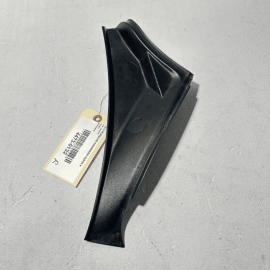 2014-16 PORSCHE PANAMERA Tailgate Liftgate Right Passenger Support Bracket 