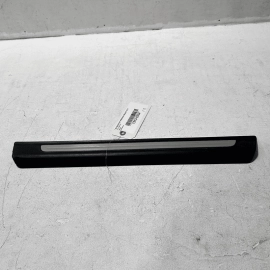 Front Right Door Sill Scuff Step Plate Trim AUDI Q7 2017-2023 OEM Front Right Door Sill Scuff Step Plate Trim AUDI Q7 2017-2023 OEM