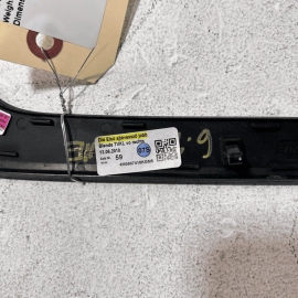 Front Right Door Panel Trim / Molding AUDI Q7 Premium 2017-2019 OEM