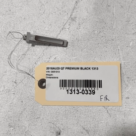 Door Panel Illumination / Light Bar AUDI Q7 2017-2019 OEM Door Panel Illumination / Light Bar AUDI Q7 2017-2019 OEM