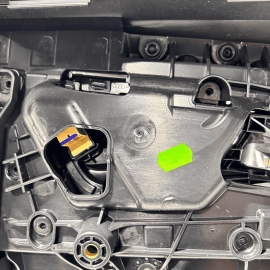 2017 - 2018 AUDI Q7 REAR LEFT DRIVER SIDE INTERIOR DOOR PANEL TRIM COVER OE 2017 - 2018 AUDI Q7 REAR LEFT DRIVER SIDE INTERIOR DOOR PANEL TRIM COVER OE