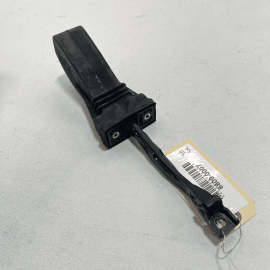 2011-18 PORSCHE CAYENNE REAR PASSENGER SIDE DOOR CHECK STRAP STOP STOPPER O