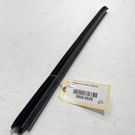 2011-18 PORSCHE CAYENNE REAR LEFT DRIVER DOOR WINDOW INNER WEATHERSTRIP SEA