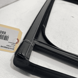 PORSCHE CAYENNE 2011-18 REAR LEFT DRIVER SIDE WINDOW GLASS RUN CHANEL SEAL 