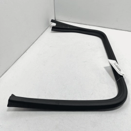 2011-2018 PORSCHE CAYENNE REAR LEFT DRIVER SIDE DOOR WINDOW FRAME TRIM COVE