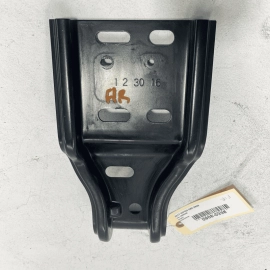 2014-2020 INFINITI Q50 FRONT RIGHT BUMPER REINFORCEMENT IMPACT BAR BRACKET  2014-2020 INFINITI Q50 FRONT RIGHT BUMPER REINFORCEMENT IMPACT BAR BRACKET