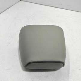 2016 - 2018 VOLKSWAGEN PASSAT FRONT LEFT DRIVER SIDE SEAT HEADREST OEM