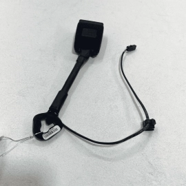 Front Right Passenger Side Seat Belt Buckle Volkswagen Passat 2016-2022 OEM