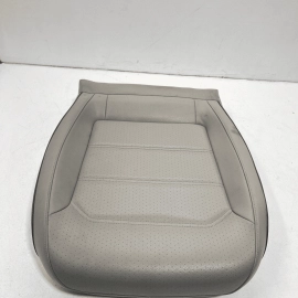 2016-2018 VOLKSWAGEN PASSAT FRONT PASSENGER SIDE LOWER SEAT BOTTOM CUSHION 