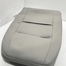 2016-2018 VOLKSWAGEN PASSAT FRONT PASSENGER SIDE UPPER SEAT BACK CUSHION OE