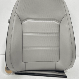 2016-2018 VOLKSWAGEN PASSAT FRONT PASSENGER SIDE UPPER SEAT BACK CUSHION OE