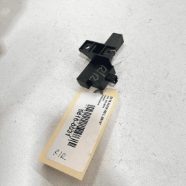 2011-2018 AUDI A8 QUATTRO REAR RIGHT PASSENGER KEYLESS ENTRY ANTENNA MODULE 2011-2018 AUDI A8 QUATTRO REAR RIGHT PASSENGER KEYLESS ENTRY ANTENNA MODULE