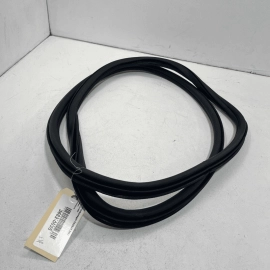 2012-22 VOLKSWAGEN PASSAT VW FRONT PASSENGER SIDE DOOR WEATHERSTRIP SEAL OE