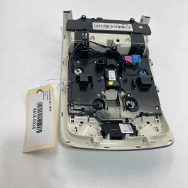 AUDI A8 2011-2018 INTERIOR DOMELIGHT WITH SUNROOF AND HOMELINK CONTROLS OEM