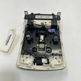 AUDI A8 2011-2018 INTERIOR DOMELIGHT WITH SUNROOF AND HOMELINK CONTROLS OEM