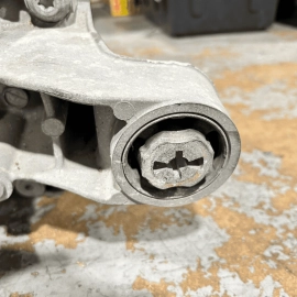 2013-2018 PORSCHE CAYENNE GTS 4.8L AWD REAR DIFFERENTIAL AXLE CARRIER OEM