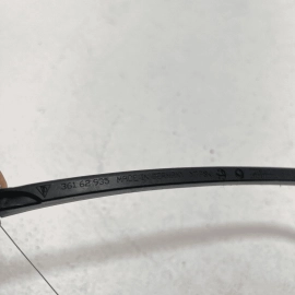 2011-2016 PORSCHE CAYENNE FRONT LEFT DRIVER DOOR WINDOW FRAME SEAL MOLDING 