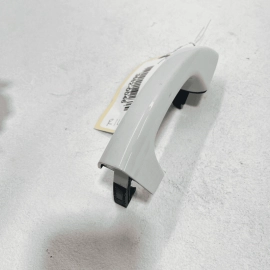 Rear Left Side Exterior Door Handle Color White Volkswagen Passat 2012-2019