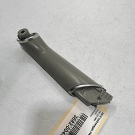2016-2019 VOLKSWAGEN PASSAT VW PASSAT FRONT DRIVER INTERIOR DOOR PULL HANDL