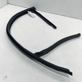 Front Driver Door Window Glass Run Channel Seal Volkswagen Passat 2012-2022