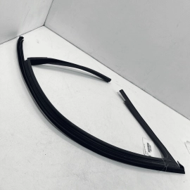 Front Driver Door Window Glass Run Channel Seal Volkswagen Passat 2012-2022