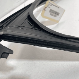 Front Driver Door Window Glass Run Channel Seal Volkswagen Passat 2012-2022