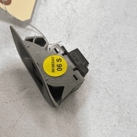 12-22 VOLKSWAGEN PASSAT FRONT DRIVER SIDE DOOR TRUNK LID OPEN RELEASE SWITC
