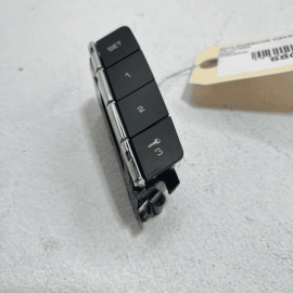2011-16 PORSCHE CAYENNE LEFT FRONT DRIVER MEMORY SEAT POSITION SWITCH BUTTO