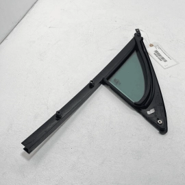 FRONT LEFT DOOR QUARTER GLASS WINDOW VENT 2011-2018 PORSCHE CAYENNE OEM