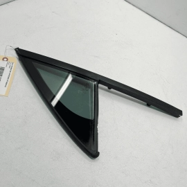 FRONT LEFT DOOR QUARTER GLASS WINDOW VENT 2011-2018 PORSCHE CAYENNE OEM