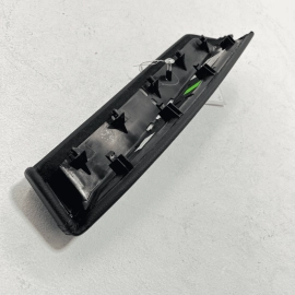 2011-2018 PORSCHE CAYENNE FRONT LEFT DRIVER DOOR PANEL ARMREST ARM REST OEM 2011-2018 PORSCHE CAYENNE FRONT LEFT DRIVER DOOR PANEL ARMREST ARM REST OEM