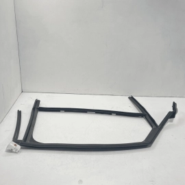 2011-2018 AUDI A8 L QUATTRO REAR RIGHT PASSENGER WINDOW GUIDE CHANNEL SEAL 